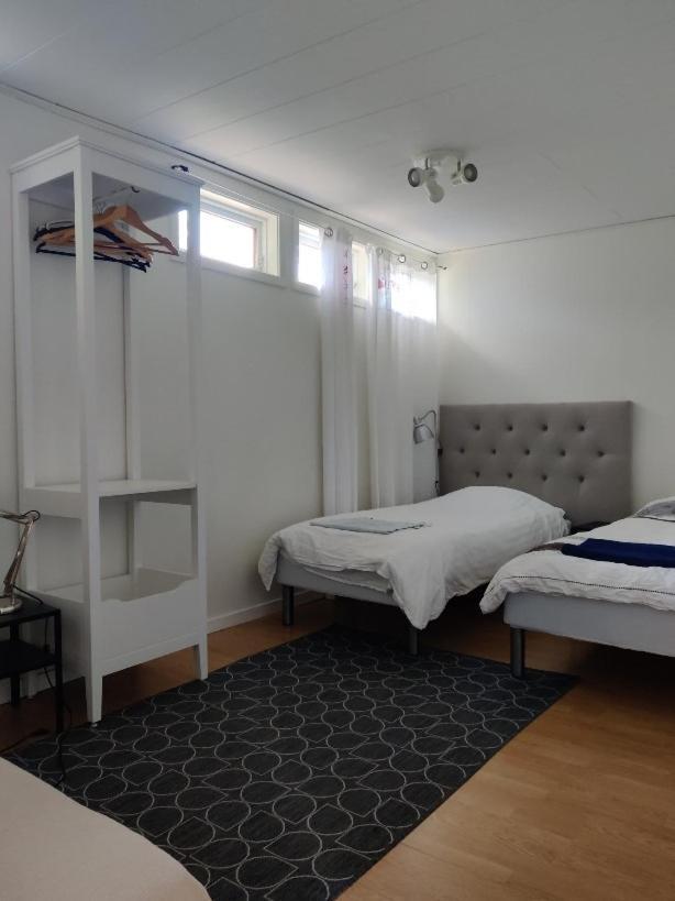 House. 80M2, Near Lake, With Car Charge. Sommarbo 外观 照片